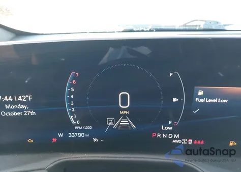 2024 Cadillac Xt4 Awd Premium Luxury from USA, damaged, VIN 1GYFZDR42RF100182